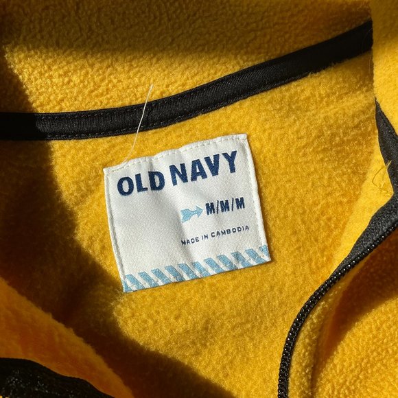 Old Navy, Medium, Yellow, Long Sleeve, Fleece - Picture 3 of 6